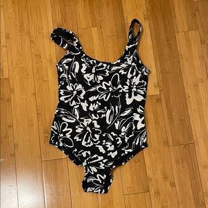 Hurley Black and White Floral One Piece Swimsuit size medium